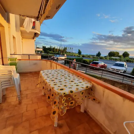 Bella Luna Apartment *